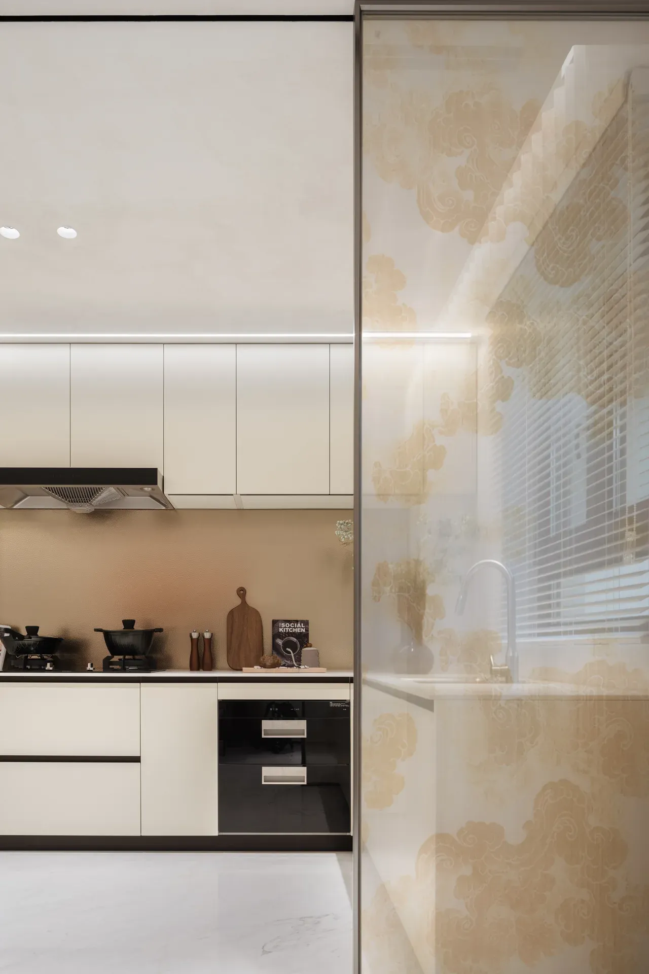 Huaxi North Shore, Baoding — 140 m² Residence — Image 6